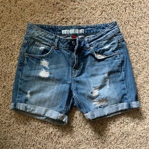 Divided by h&m distressed boyfriend shorts